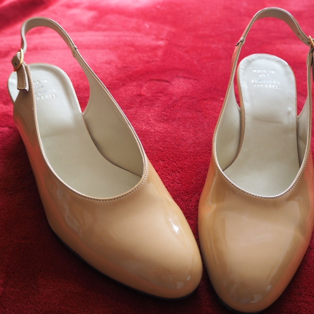 American Apparel beige patent slingback wedges 8.5